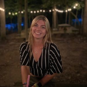 Meet your Posher, Macie